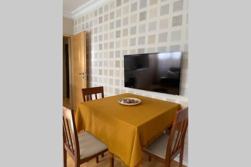 Cozy Apartment In The Old Center Of Prishtina بريشتاين المظهر الخارجي الصورة